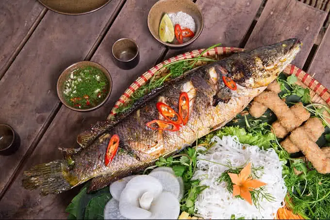 Nhà Hàng Góc Quê 19 Ngõ 183 Đặng Tiến Đông - Ẩm Thực Đồng Quê Độc Đáo
