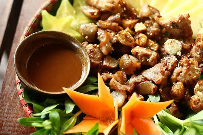 Nhà Hàng Góc Quê 19 Ngõ 183 Đặng Tiến Đông - Ẩm Thực Đồng Quê Độc Đáo
