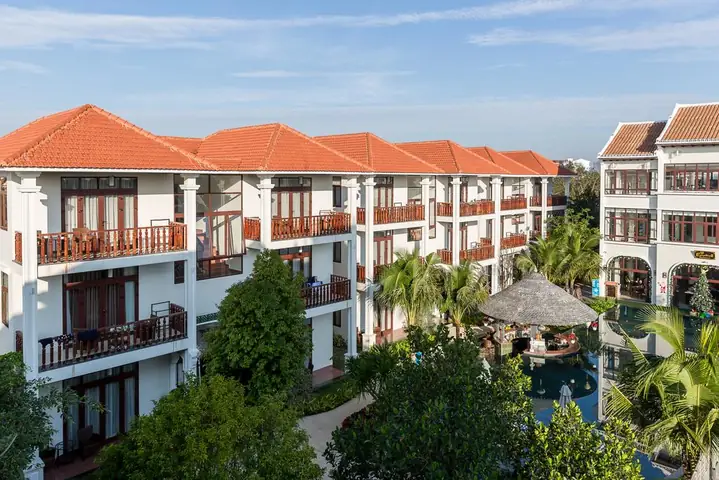 Hoi An Emotion Boutique Villa - 90 Trần Quang Khải Hội An (giá 2026)