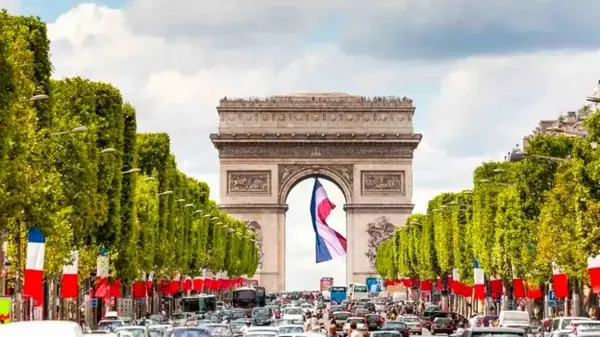 Khải Hoàn Môn Arc De Triomphe: Biểu Tượng Lịch Sử Vĩ Đại Của Paris Khải Hoàn Môn Arc De Triomphe: Biểu Tượng Lịch Sử Vĩ Đại Của Paris