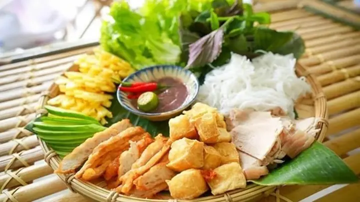 Top 15+ Các Món Ăn Ngon Ở Hà Nội Bắt Buộc Phải Thử Một Lần Đời Top 15+ Các Món Ăn Ngon Ở Hà Nội Bắt Buộc Phải Thử Một Lần Đời