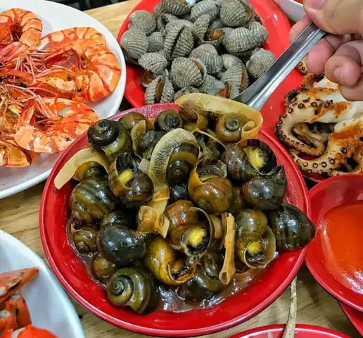 Chợ Cồn Đà Nẵng Ở Đâu? Địa Chỉ, Cách Đi & Kinh Nghiệm Mua Sắm Ăn Uống Hay Nhất 2026 51 Chợ Cồn Đà Nẵng Ở Đâu? Địa Chỉ, Cách Đi & Kinh Nghiệm Mua Sắm Ăn Uống Hay Nhất 2026