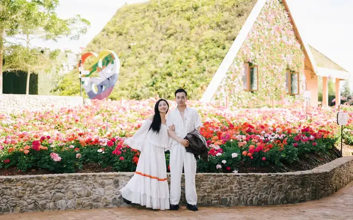Tour Đà Lạt 4 Ngày 3 Đêm Giá Tốt - Trọn Gói Khách Sạn, Xe, Ăn Uống