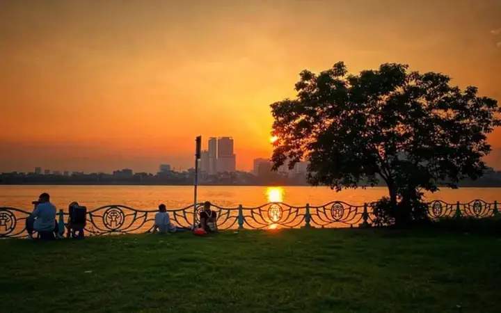Đi Đâu Chơi Ở Hà Nội? Top 30+ Địa Điểm Cho Gia Đình Và Giới Trẻ Đi Đâu Chơi Ở Hà Nội? Top 30+ Địa Điểm Cho Gia Đình Và Giới Trẻ