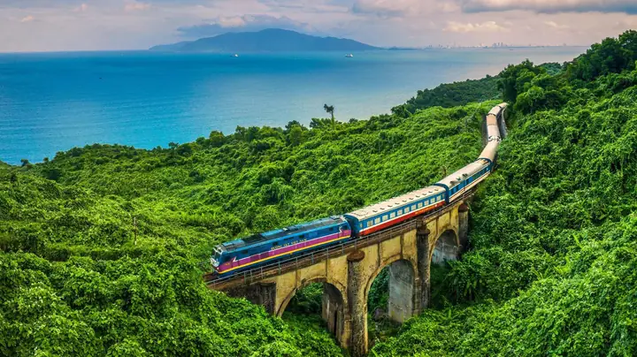 Rừng Thông Bản Áng Có Gì? Khám Phá Trải Nghiệm Du Lịch Đầy Ấn Tượng: Ăn, Chơi, Ở, Và Nhiều Hoạt Động Thú Vị Khác