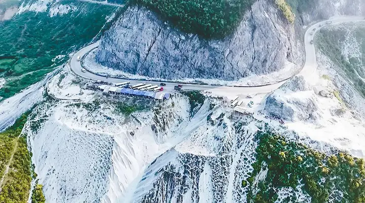 Kinh Nghiệm Du Lịch Thành Phố Hòa Bình: Top 10+ Điểm Chơi Hấp Dẫn & Đặc Sản Ăn Ngon Phải Thử