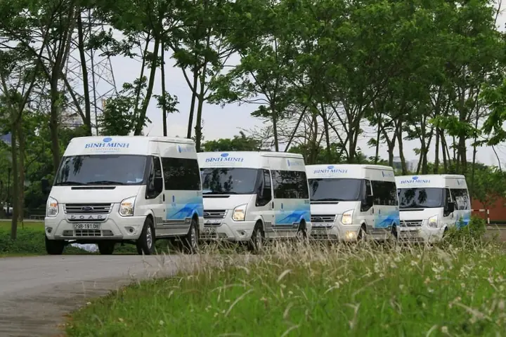 Xe Limousine Hà Nội Ninh Bình: Lịch Trình & Top 9 Nhà Xe Uy Tín Nhất 2026