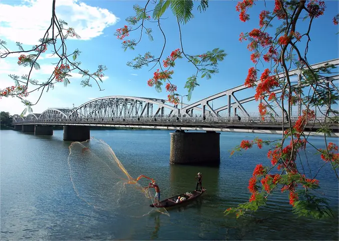 Giải Mã "6 Vài 12 Nhịp" Trên Cầu Trường Tiền: Ý Nghĩa Và Nguồn Gốc Câu Ca 14 Giải Mã "6 Vài 12 Nhịp" Trên Cầu Trường Tiền: Ý Nghĩa Và Nguồn Gốc Câu Ca