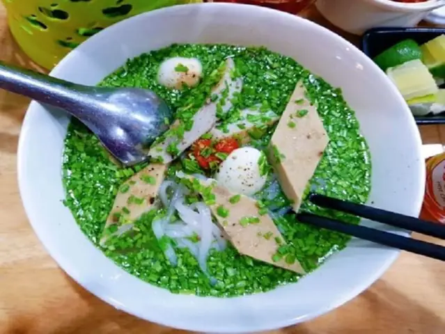 Khám Phá Bánh Canh Hẹ Phú Yên: Quán Ngon, Cách Nấu & Đặc Sản Xứ Nẫu