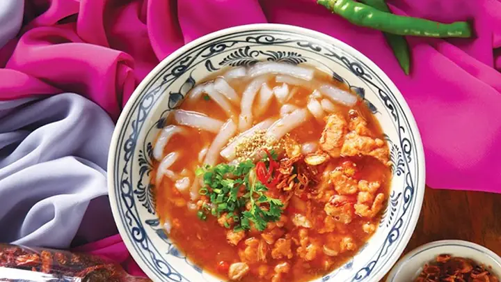 Bánh Canh Nam Phổ Huế: Khám Phá 9 Quán Ngon & Cách Chế Biến Chuẩn Vị