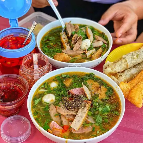Bánh Canh Ruộng Phương Đà Nẵng: Địa Chỉ Quán Ngon, Nguồn Gốc Và Kinh Nghiệm Ăn Chuẩn Vị Bánh Canh Ruộng Phương Đà Nẵng: Địa Chỉ Quán Ngon, Nguồn Gốc Và Kinh Nghiệm Ăn Chuẩn Vị
