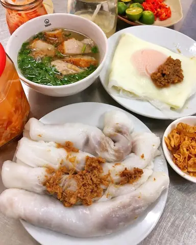 Top 10 Quán Bánh Cuốn Phố Cổ Hà Nội Ngon Chuẩn Vị & Bí Quyết Thưởng Thức
