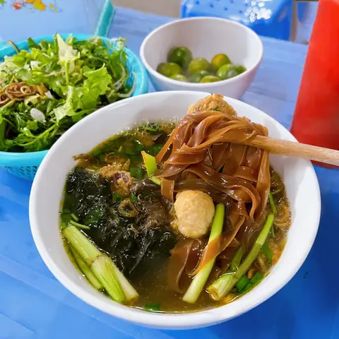 Bánh Đa Cua Hải Phòng Tại Đà Nẵng: Địa Điểm & Kinh Nghiệm Thưởng Thức Ngon Chuẩn Vị Bánh Đa Cua Hải Phòng Tại Đà Nẵng: Địa Điểm & Kinh Nghiệm Thưởng Thức Ngon Chuẩn Vị