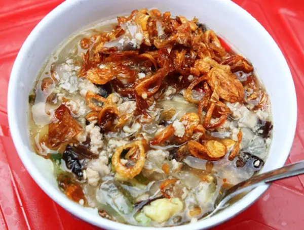 Bánh Đúc Nóng Phan Đăng Lưu: Khám Phá Hương Vị Đặc Sản Hơn 40 Năm Ở Sài Gòn