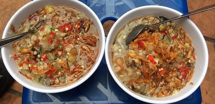 Bánh Đúc Nóng Phan Đăng Lưu: Khám Phá Hương Vị Đặc Sản Hơn 40 Năm Ở Sài Gòn