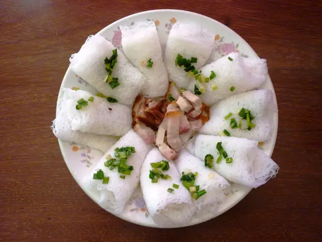 Bánh Hỏi Xuất Xứ Từ Đâu? Nguồn Gốc Và Ý Nghĩa Văn Hóa