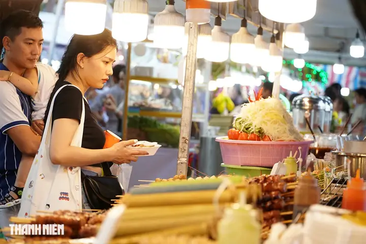Khám Phá Bánh Mì Đặc Ruột Nha Trang: Top Quán Ngon, Địa Chỉ & Đặc Sản Khám Phá Bánh Mì Đặc Ruột Nha Trang: Top Quán Ngon, Địa Chỉ & Đặc Sản