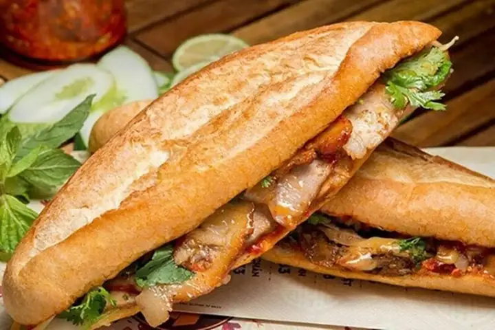 Top 15 Quán Bánh Mì Ngon Nhất Đà Nẵng: Khám Phá Hương Vị Độc Đáo Top 15 Quán Bánh Mì Ngon Nhất Đà Nẵng: Khám Phá Hương Vị Độc Đáo