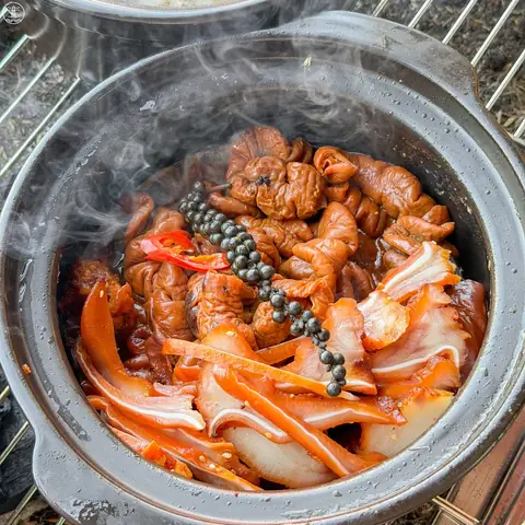 Bánh Mì Ngon Vũng Tàu: Khám Phá Danh Sách Quán "must-try" & Bí Quyết Chọn Ổ Bánh Hấp Dẫn 32 Bánh Mì Ngon Vũng Tàu: Khám Phá Danh Sách Quán "must-try" & Bí Quyết Chọn Ổ Bánh Hấp Dẫn