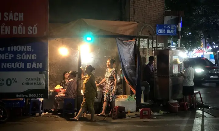 Bánh Mì Pate Cột Đèn Hải Phòng: Tất Tần Tật Về Món Ăn Đặc Sản Nức Tiếng