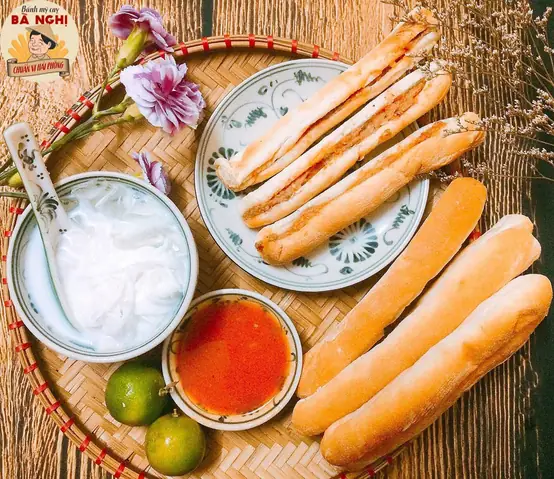 Bánh Mì Que Hải Phòng Ở Hà Nội: Top Địa Chỉ Ngon, Chuẩn Vị Cột Cảng
