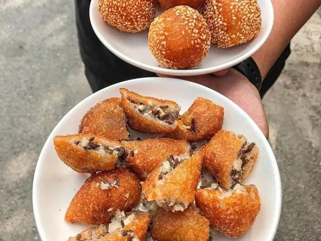 Top 15 Quán Bánh Rán Mặn Ngon Chuẩn Vị Hà Nội Nhất Định Phải Thử Top 15 Quán Bánh Rán Mặn Ngon Chuẩn Vị Hà Nội Nhất Định Phải Thử
