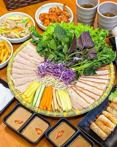 Top Quán Bánh Tráng Cuốn Thịt Heo Ngon Nhất Gần Đây Tại Hà Nội Top Quán Bánh Tráng Cuốn Thịt Heo Ngon Nhất Gần Đây Tại Hà Nội