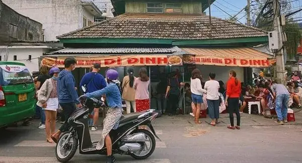 Khám Phá Bánh Tráng Nướng Dì Đinh Đà Lạt: Địa Chỉ, Menu, Giá & Review Chi Tiết Khám Phá Bánh Tráng Nướng Dì Đinh Đà Lạt: Địa Chỉ, Menu, Giá & Review Chi Tiết