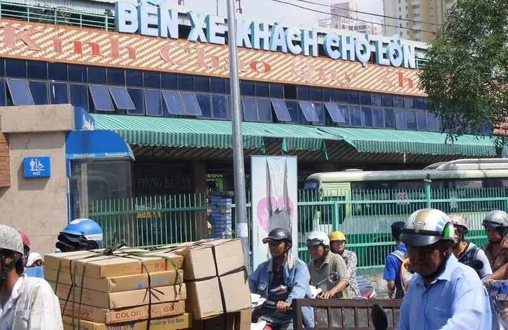 Bến Xe Chợ Lớn Quận 5: Địa Chỉ, Tuyến Xe Buýt, Đường Đi & Tiện Ích Mới Nhất Bến Xe Chợ Lớn Quận 5: Địa Chỉ, Tuyến Xe Buýt, Đường Đi & Tiện Ích Mới Nhất