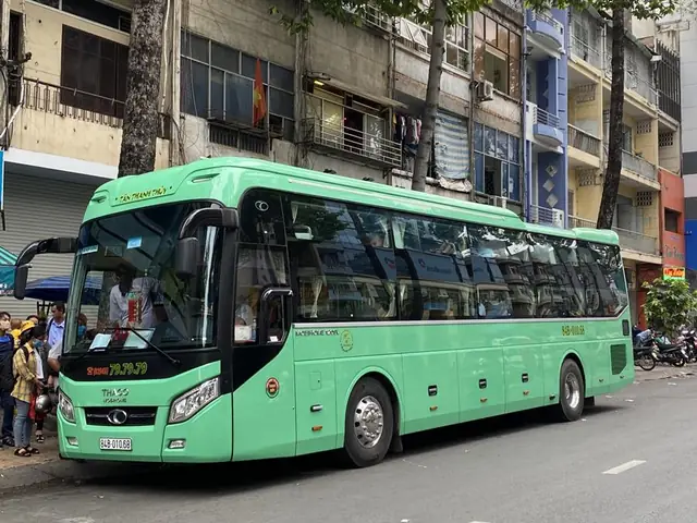 Thông Tin Chi Tiết Tuyến Xe Bến Xe Miền Tây Đi Bến Tre: Giá Vé, Lịch Trình & Nhà Xe Thông Tin Chi Tiết Tuyến Xe Bến Xe Miền Tây Đi Bến Tre: Giá Vé, Lịch Trình & Nhà Xe