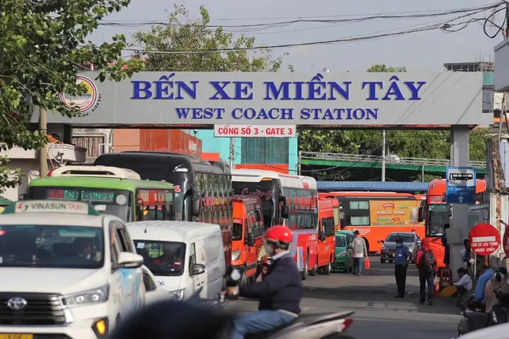 Bến Xe Miền Tây Mở Cửa Lúc Mấy Giờ? Thông Tin Chi Tiết & Lịch Trình 2024 Bến Xe Miền Tây Mở Cửa Lúc Mấy Giờ? Thông Tin Chi Tiết & Lịch Trình 2024