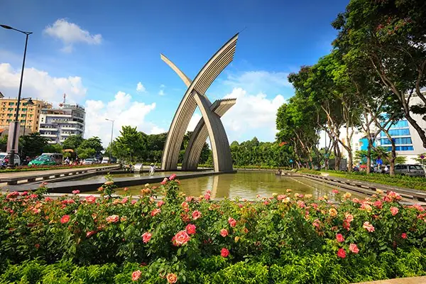 Công Viên Hoàng Văn Thụ: Biểu Tượng Xanh Giữa Lòng Sài Gòn Và Những Điểm Nhấn Độc Đáo