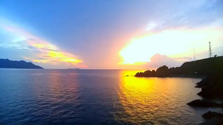Kinh Nghiệm Săn Bình Minh Trên Biển Nha Trang: Thời Gian, Địa Điểm & Bí Quyết Chụp Ảnh Đẹp