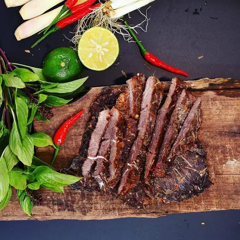 Bò Một Nắng Tiếng Anh Là Gì? Giải Đáp Định Nghĩa & Các Thuật Ngữ Liên Quan