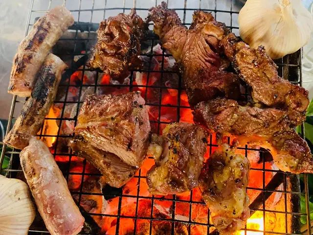 Bò Tơ Củ Chi Năm Sánh: Khám Phá Hương Vị Đặc Trưng & Địa Điểm Ngon