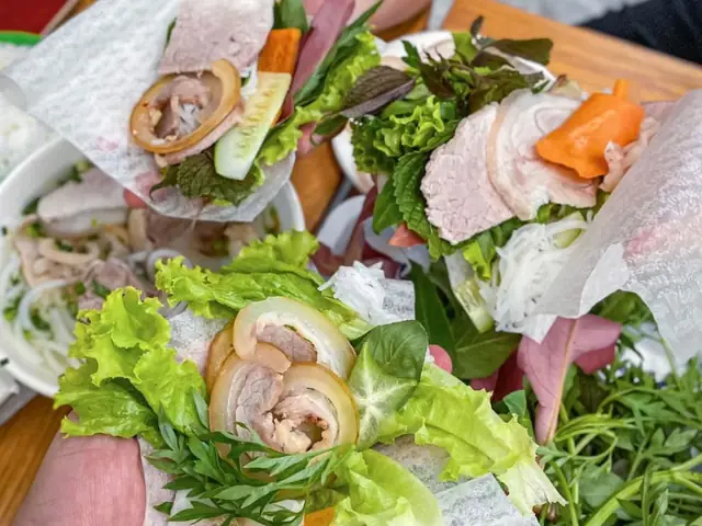 Bò Tơ Năm Sánh Quyết Thắng: Địa Chỉ, Món Ngon Và Review Chi Tiết Bò Tơ Năm Sánh Quyết Thắng: Địa Chỉ, Món Ngon Và Review Chi Tiết