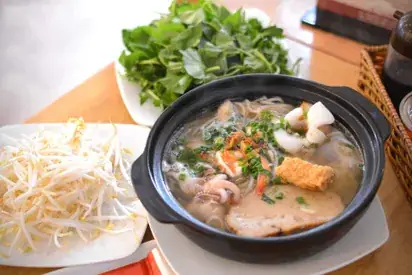 Bún Cá Châu Đốc Cần Thơ: Khám Phá Địa Chỉ Ngon, Bí Quyết & Trải Nghiệm Độc Đáo