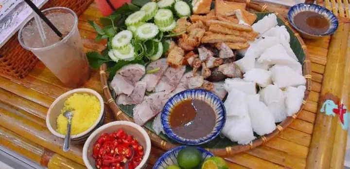 Khám Phá Quán Bún Đậu Mắm Tôm Ngon Tại Phan Văn Trị Gò Vấp