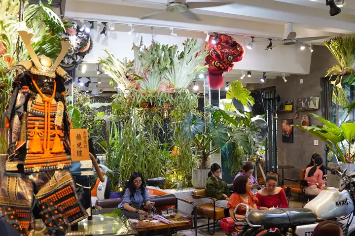 Top Quán Cafe Hát Cho Nhau Nghe Ở Đà Nẵng: Trải Nghiệm Acoustic Ấm Cúng