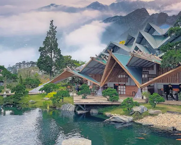 Khu Du Lịch Lá Phong Đà Lạt: Giá Vé, Kinh Nghiệm & Trải Nghiệm Nhật Bản Khu Du Lịch Lá Phong Đà Lạt: Giá Vé, Kinh Nghiệm & Trải Nghiệm Nhật Bản