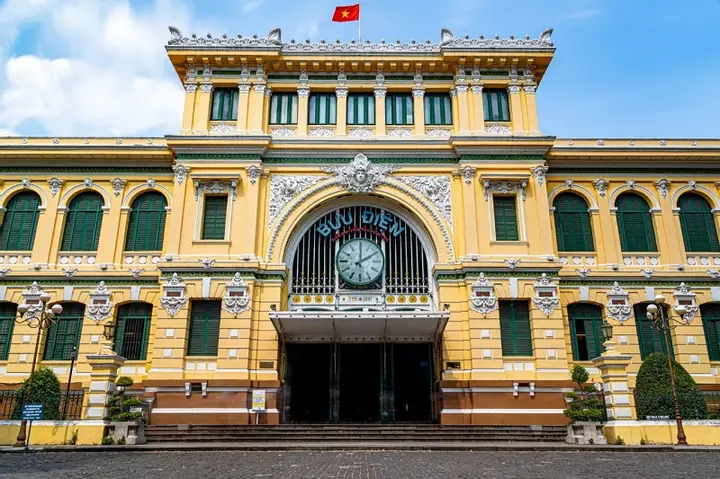 Khám Phá Sài Gòn: Top 30+ Địa Điểm Du Lịch & Cẩm Nang Chi Tiết Nhất