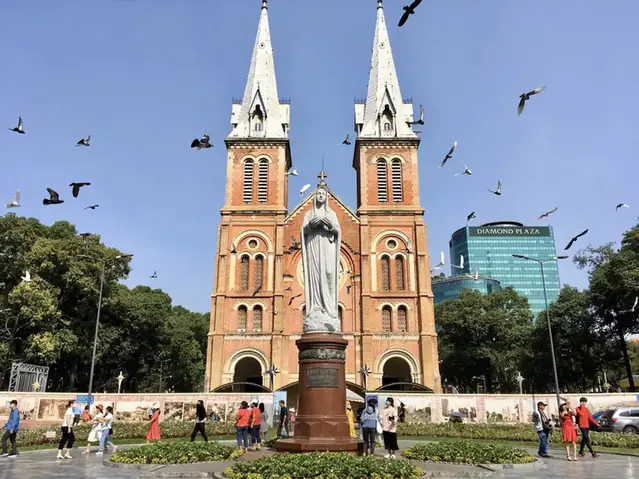 Top 20+ Địa Điểm Lịch Sử Nổi Tiếng Nhất Tại Tp. Hồ Chí Minh Cần Ghé Thăm