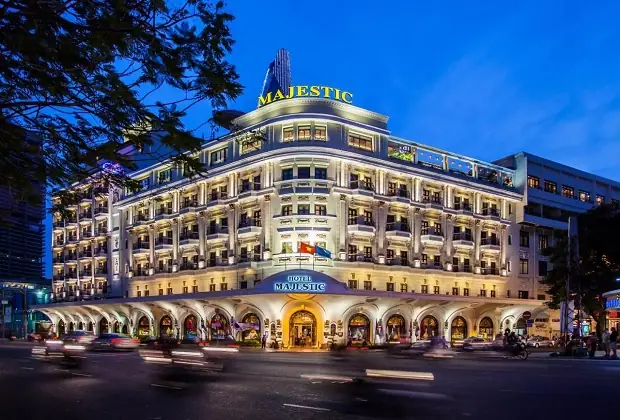 Top Khách Sạn 4 Sao Tp. Hồ Chí Minh: Danh Sách & Tiêu Chí Chọn Lọc