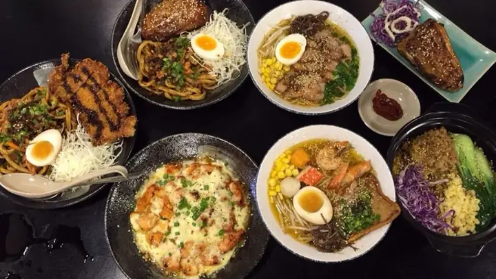 Khám Phá Top 25+ Quán Ăn Ngon Quận 5: Từ Món Hoa Đến Ẩm Thực Đa Dạng