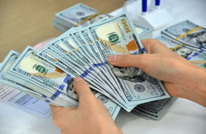Các Ngân Hàng Uy Tín Đổi Ngoại Tệ: Tỷ Giá Tốt & Thủ Tục Nhanh Chóng Các Ngân Hàng Uy Tín Đổi Ngoại Tệ: Tỷ Giá Tốt & Thủ Tục Nhanh Chóng