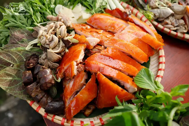 Top 20+ Nhà Hàng Ngon Nổi Tiếng Nhất Sài Gòn: Từ Sang Trọng Đến Bình Dân