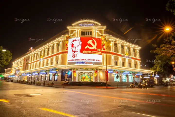 Tràng Tiền Plaza: Khám Phá Danh Sách Thương Hiệu Cao Cấp Và Thời Trang