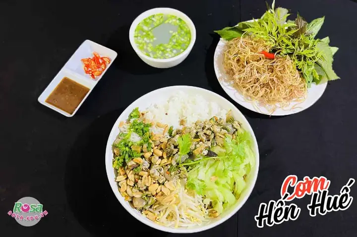 Cách Làm Cơm Hến Xứ Huế Chuẩn Vị: Hướng Dẫn Chi Tiết Tại Nhà Cách Làm Cơm Hến Xứ Huế Chuẩn Vị: Hướng Dẫn Chi Tiết Tại Nhà