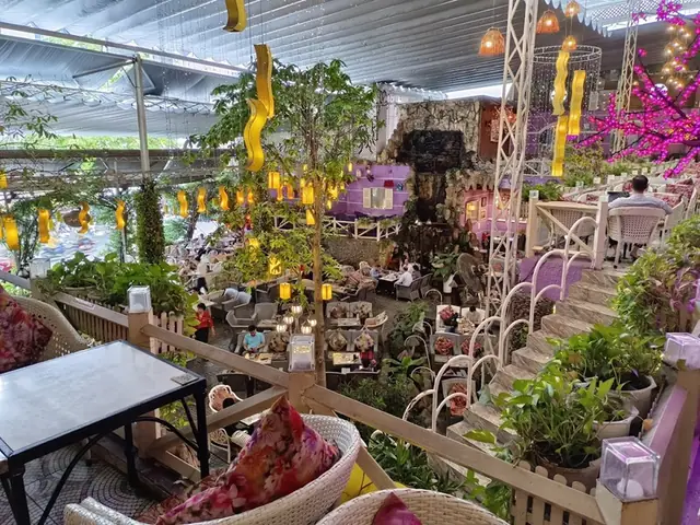 Quán Cafe Đà Lạt Phố Quận 5: Địa Chỉ, Đánh Giá & Trải Nghiệm 13 Quán Cafe Đà Lạt Phố Quận 5: Địa Chỉ, Đánh Giá & Trải Nghiệm