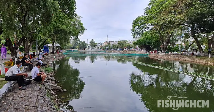 Khám Phá Các Hồ Câu Cá Dịch Vụ Tại Công Viên Lê Thị Riêng Quận 10: Kinh Nghiệm & Thông Tin Cần Biết Khám Phá Các Hồ Câu Cá Dịch Vụ Tại Công Viên Lê Thị Riêng Quận 10: Kinh Nghiệm & Thông Tin Cần Biết